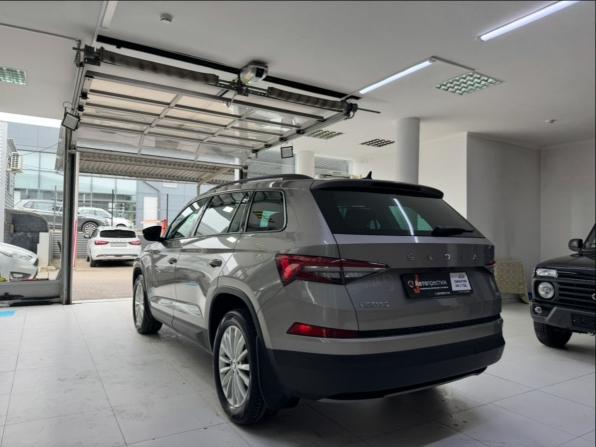 Skoda Kodiaq I Рестайлинг с пробегом 2021 года, цена 2 600 000 рублей, 129389 км, внедорожник, Автокод Объявления
