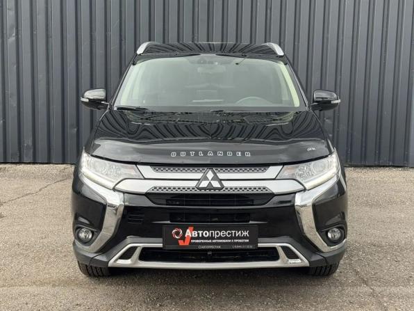 Mitsubishi Outlander III Рестайлинг 3 с пробегом 2019 года, цена 1 815 000 рублей, 160000 км, внедорожник, Автокод Объявления