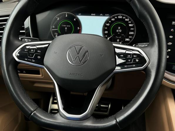 Volkswagen Touareg III с пробегом 2021 года, цена 6 980 400 рублей, 81604 км, внедорожник, Автокод Объявления
