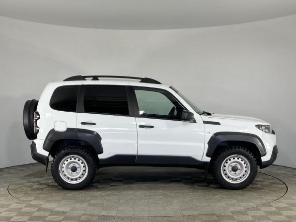 Lada (ВАЗ) Niva Travel I с пробегом 2022 года, цена 980 000 рублей, 36520 км, внедорожник, Автокод Объявления