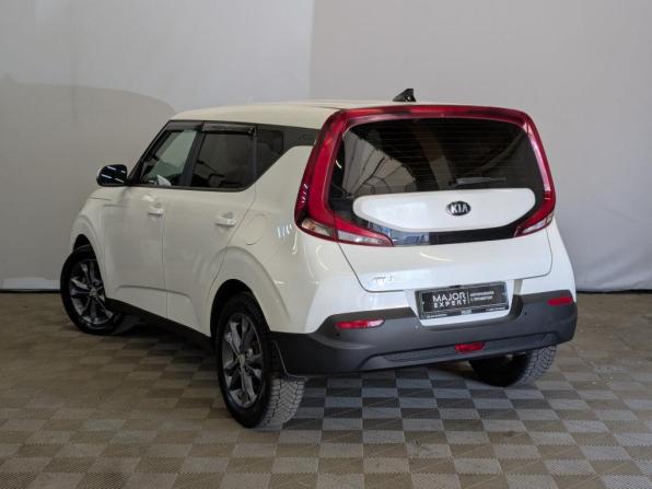 Kia Soul III с пробегом 2021 года, цена 2 200 000 рублей, 70331 км, хэтчбек, Автокод Объявления
