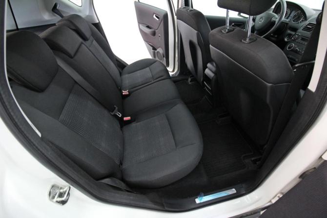 Mercedes-Benz A-Класс II (W169) Рестайлинг с пробегом 2012 года, цена 1 100 000 рублей, 55000 км, хэтчбек, Автокод Объявления