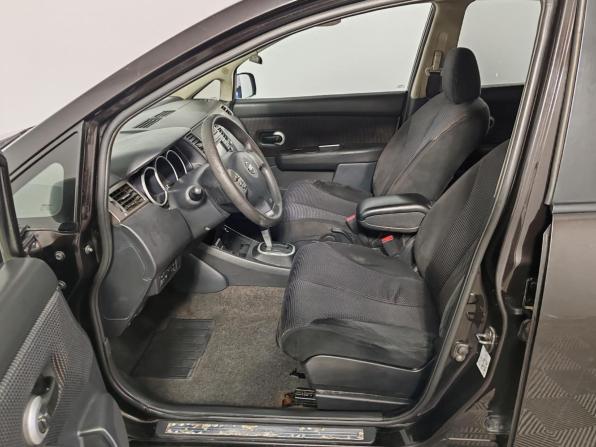Nissan Tiida I с пробегом 2010 года, цена 599 000 рублей, 106177 км, хэтчбек, Автокод Объявления