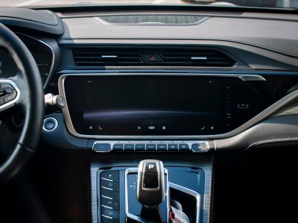 Geely Atlas Pro с пробегом 2023 года, цена 2 280 000 рублей, 22718 км, внедорожник, Автокод Объявления