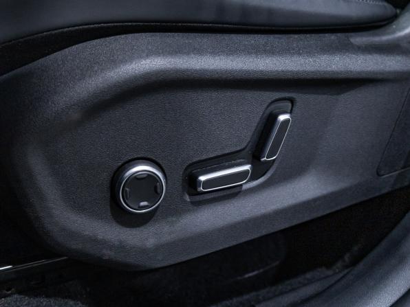 Geely Monjaro I с пробегом 2023 года, цена 3 099 000 рублей, 56325 км, внедорожник, Автокод Объявления