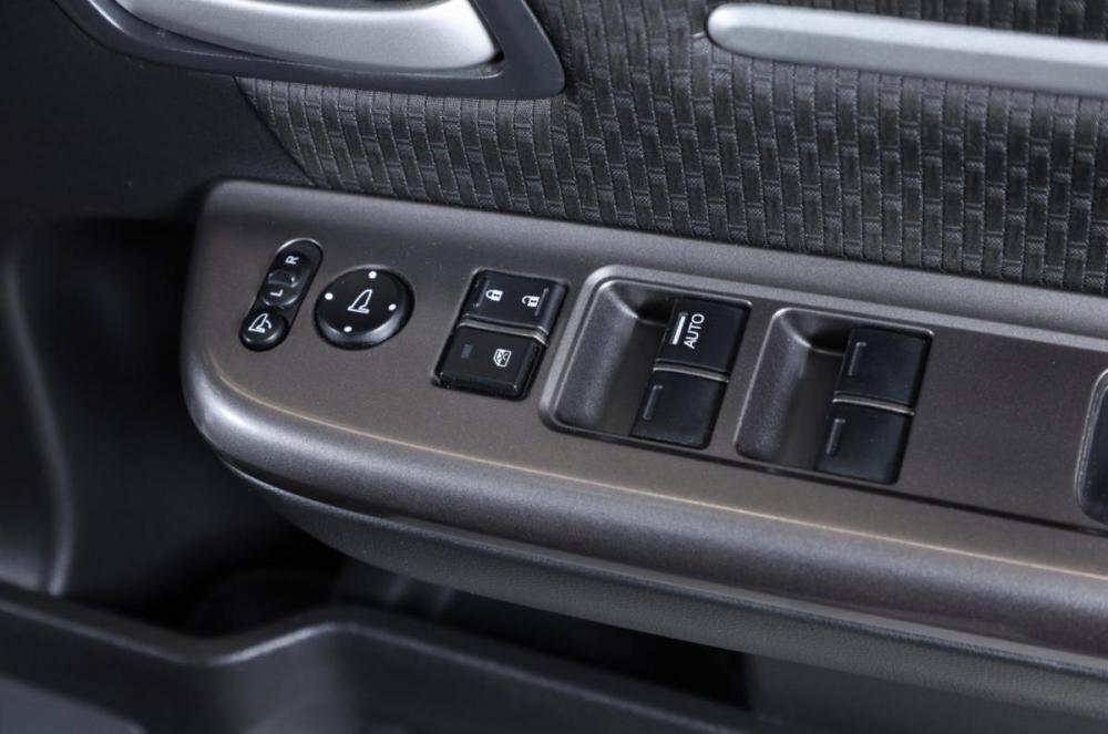 Honda Stepwgn V Рестайлинг Новосибирск  - изображение 15
