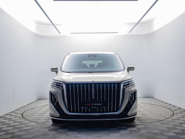 Hongqi HQ9 с пробегом 2022 года, цена 4 370 000 рублей, 41565 км, минивэн, Автокод Объявления