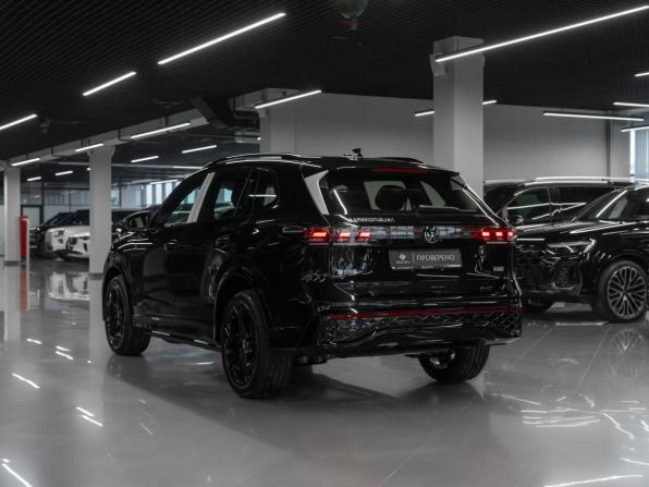 Volkswagen Tiguan III (China Market) с пробегом 2026 года, цена 4 850 000 рублей, 20 км, внедорожник, Автокод Объявления