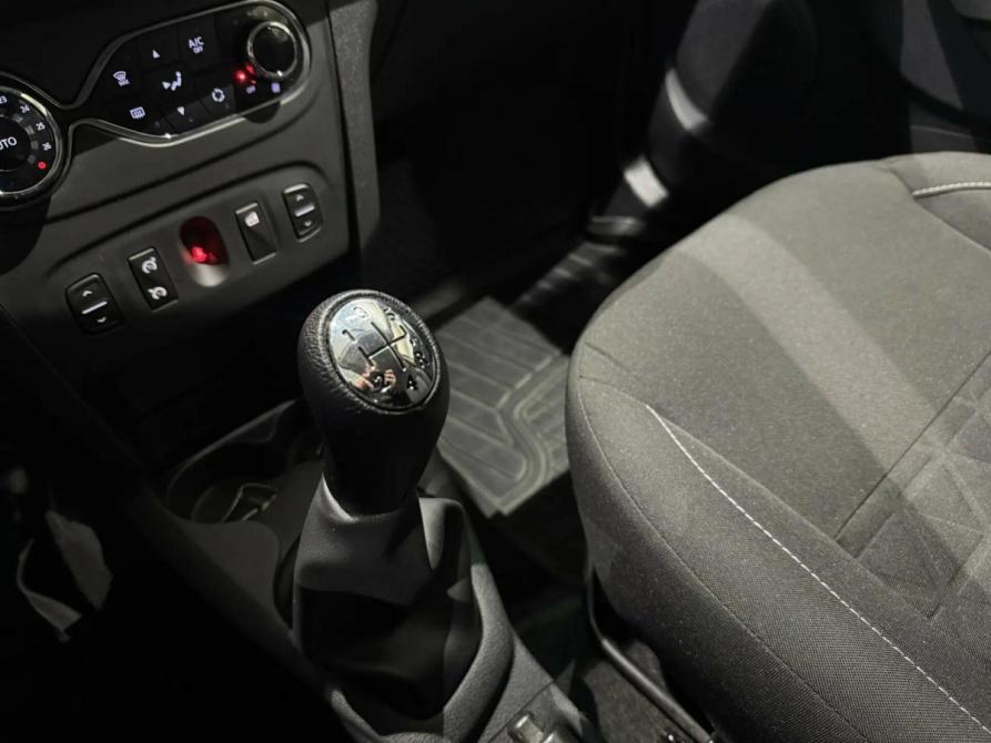 Renault Sandero II Самара  - изображение 16