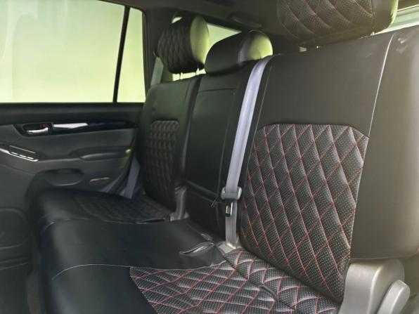 Toyota Land Cruiser Prado 120 Series Рестайлинг с пробегом 2008 года, цена 2 170 000 рублей, 318309 км, внедорожник, Автокод Объявления