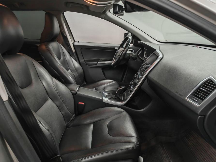 Volvo XC60 I Рестайлинг Москва  - изображение 9