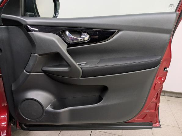 Nissan Qashqai II с пробегом 2017 года, цена 1 770 000 рублей, 66179 км, внедорожник, Автокод Объявления
