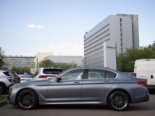 BMW 5 серии VII (G30/G31/G38) с пробегом 2018 года, цена 3 788 000 рублей, 111167 км, седан, Автокод Объявления