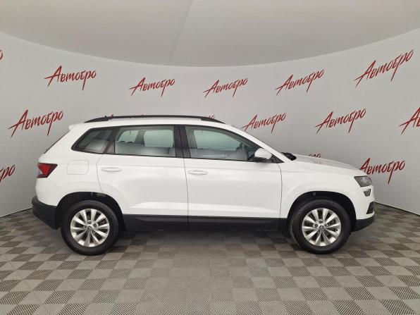 Skoda Karoq I с пробегом 2022 года, цена 2 599 000 рублей, 74740 км, внедорожник, Автокод Объявления
