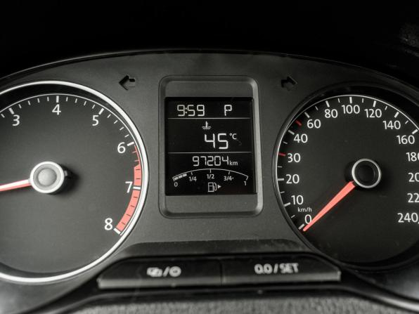 Volkswagen Polo V Рестайлинг с пробегом 2016 года, цена 1 250 000 рублей, 97204 км, седан, Автокод Объявления