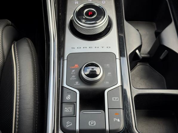 Kia Sorento IV с пробегом 2021 года, цена 3 750 000 рублей, 92384 км, внедорожник, Автокод Объявления