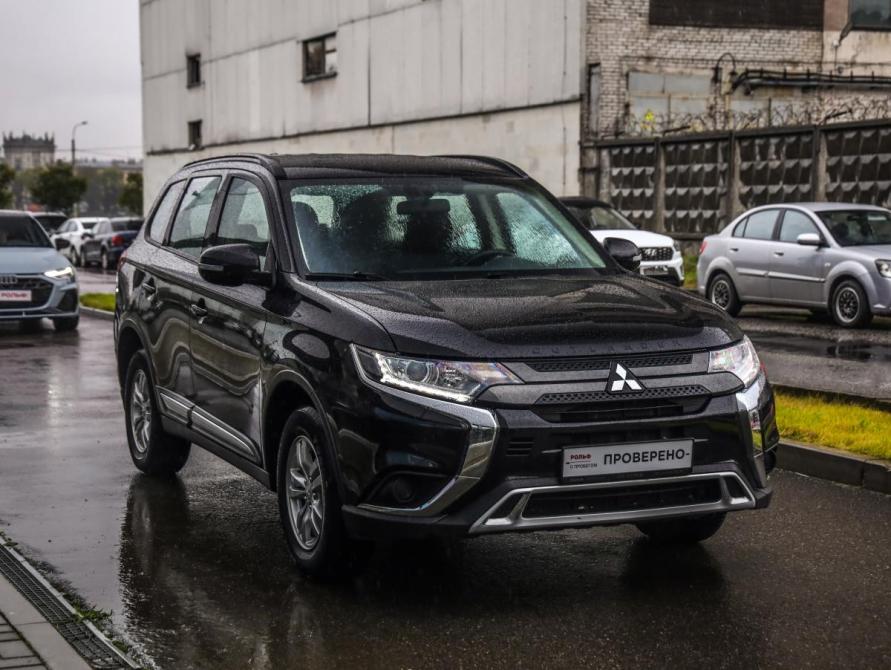 Mitsubishi Outlander III Рестайлинг 3 Санкт-Петербург  - изображение 5