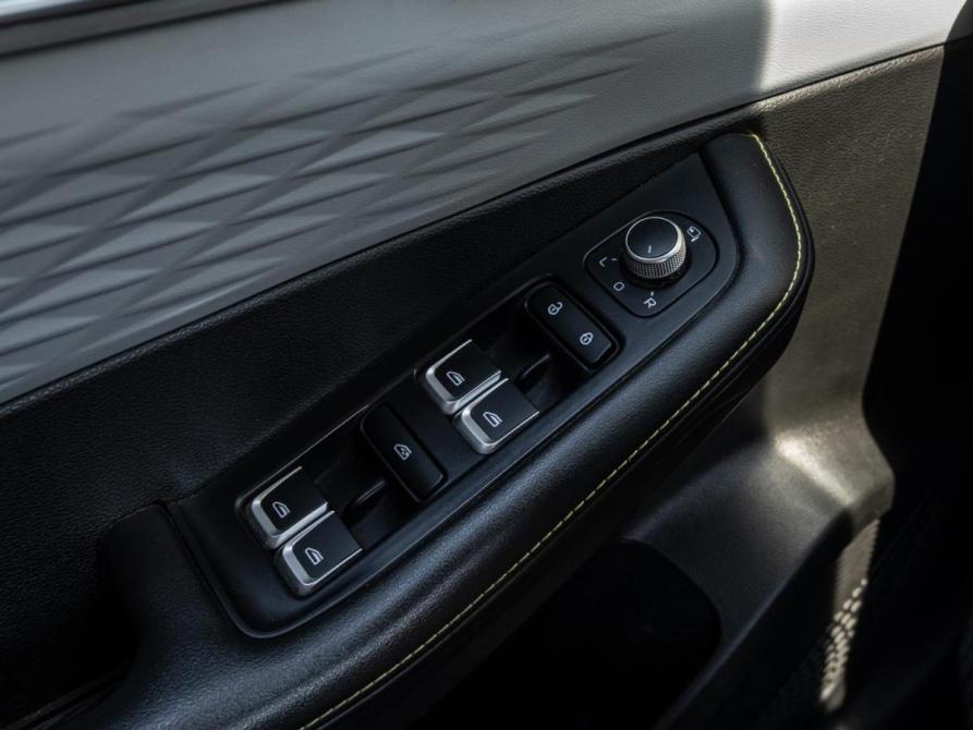 Geely Coolray I Рестайлинг Краснодар  - изображение 21