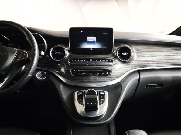 Mercedes-Benz V-Класс III (W447) с пробегом 2019 года, цена 4 700 000 рублей, 100024 км, минивэн, Автокод Объявления