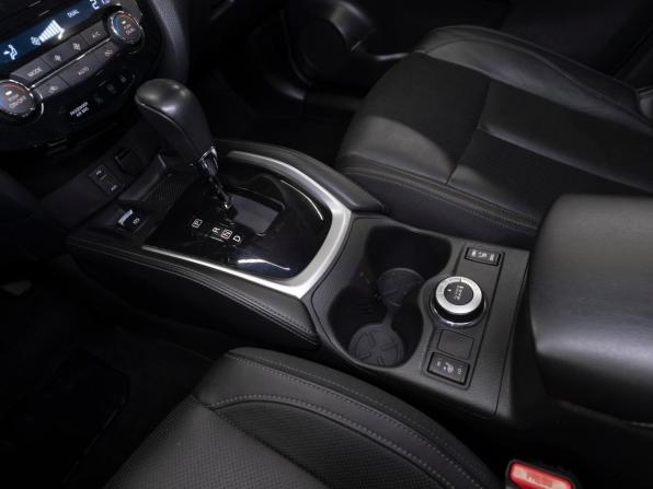 Nissan Qashqai II с пробегом 2016 года, цена 2 070 000 рублей, 26300 км, внедорожник, Автокод Объявления
