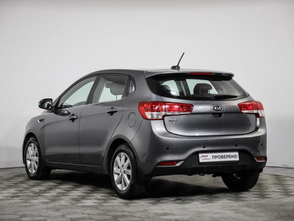 Kia Rio III Рестайлинг с пробегом 2017 года, цена 998 000 рублей, 233855 км, хэтчбек, Автокод Объявления