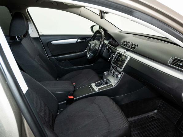 Volkswagen Passat B7 с пробегом 2012 года, цена 880 000 рублей, 279711 км, седан, Автокод Объявления