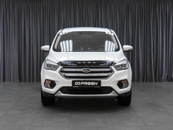 Ford Kuga II Рестайлинг с пробегом 2018 года, цена 1 699 000 рублей, 183036 км, внедорожник, Автокод Объявления