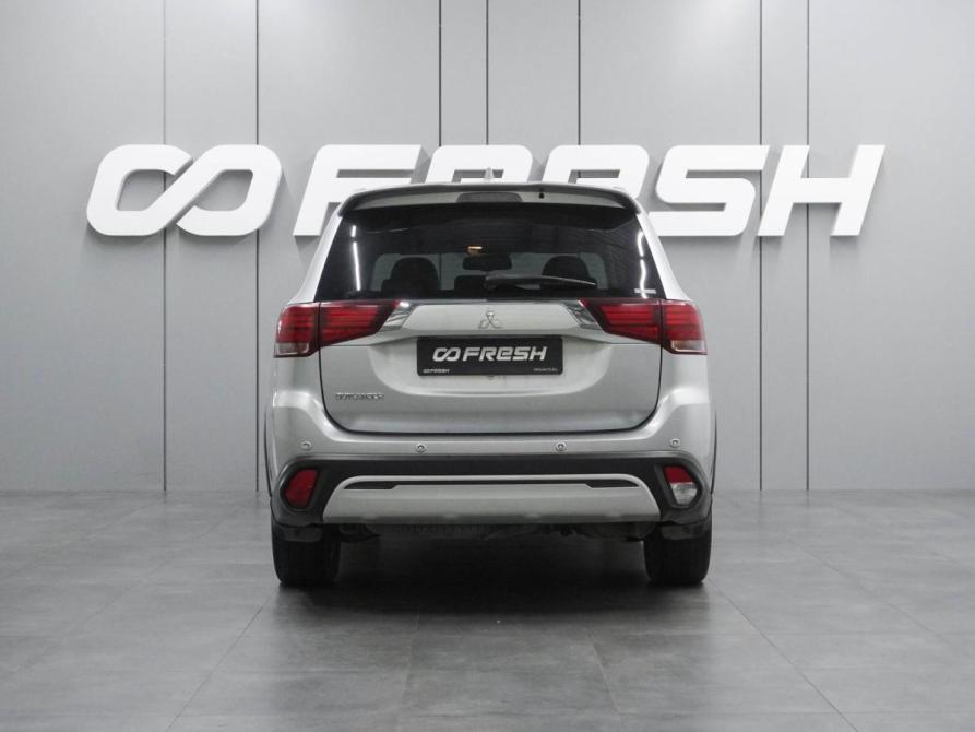 Mitsubishi Outlander III Рестайлинг 3 Воронеж  - изображение 4