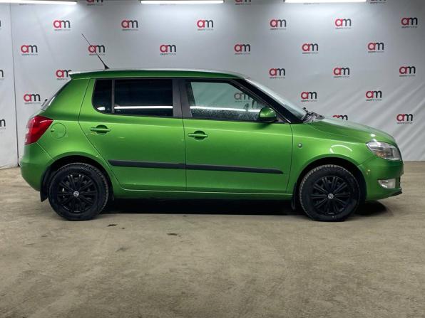 Skoda Fabia II Рестайлинг с пробегом 2011 года, цена 639 000 рублей, 102000 км, хэтчбек, Автокод Объявления