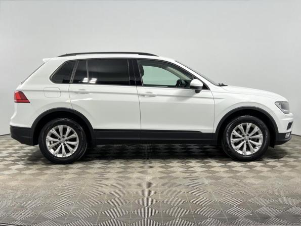 Volkswagen Tiguan II с пробегом 2017 года, цена 1 799 200 рублей, 119949 км, внедорожник, Автокод Объявления