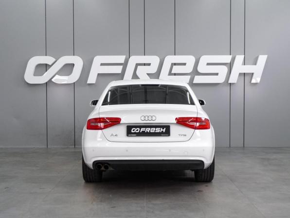 Audi A4 IV (B8) Рестайлинг с пробегом 2012 года, цена 1 099 000 рублей, 304751 км, седан, Автокод Объявления