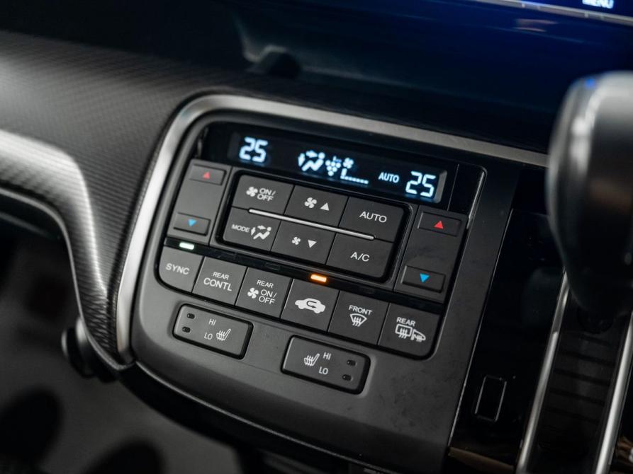 Honda Stepwgn V Рестайлинг Красноярск  - изображение 17