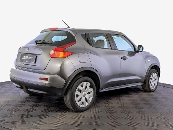 Nissan Juke I с пробегом 2014 года, цена 990 000 рублей, 151773 км, внедорожник, Автокод Объявления