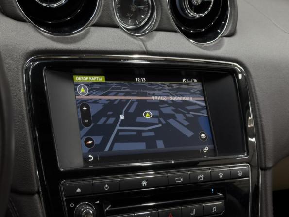 Jaguar XJ IV (X351) Рестайлинг с пробегом 2016 года, цена 2 710 000 рублей, 112570 км, седан, Автокод Объявления
