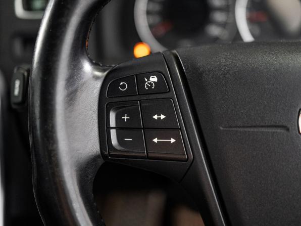 Volvo V60 I с пробегом 2012 года, цена 850 500 рублей, 146202 км, универсал, Автокод Объявления