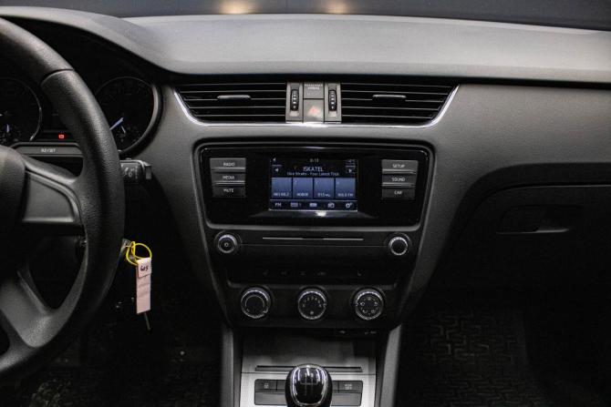 Skoda Octavia III (A7) с пробегом 2014 года, цена 999 000 рублей, 237087 км, лифтбек, Автокод Объявления
