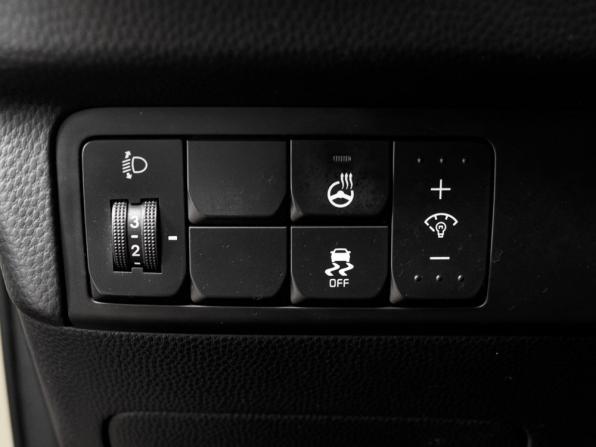 Kia Soul II с пробегом 2015 года, цена 950 000 рублей, 189612 км, хэтчбек, Автокод Объявления