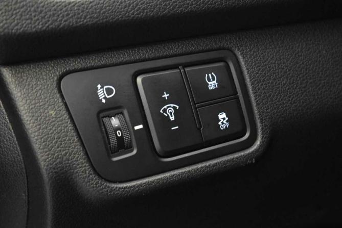 Hyundai Solaris II Рестайлинг с пробегом 2020 года, цена 1 370 000 рублей, 86153 км, седан, Автокод Объявления