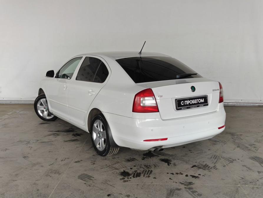 Skoda Octavia II (A5) Рестайлинг Москва  - изображение 4