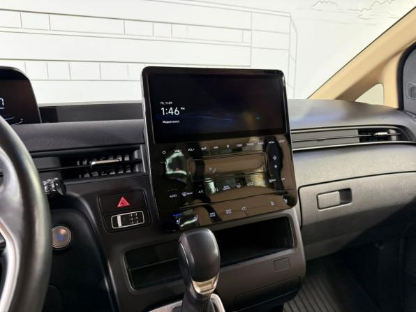Hyundai Staria I с пробегом 2022 года, цена 3 999 000 рублей, 78000 км, минивэн, Автокод Объявления