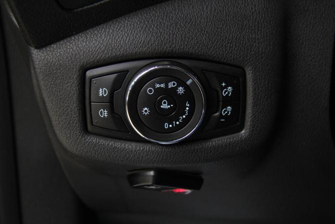 Ford Tourneo Connect II с пробегом 2014 года, цена 1 247 000 рублей, 153602 км, минивэн, Автокод Объявления