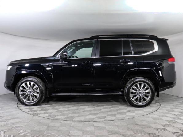 Toyota Land Cruiser 300 Series с пробегом 2023 года, цена 10 997 000 рублей, 27983 км, внедорожник, Автокод Объявления