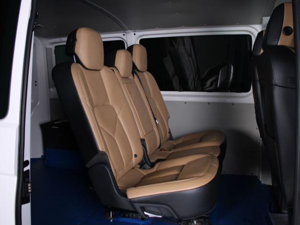 Volkswagen Transporter T6 с пробегом 2016 года, цена 2 569 000 рублей, 123589 км, минивэн, Автокод Объявления