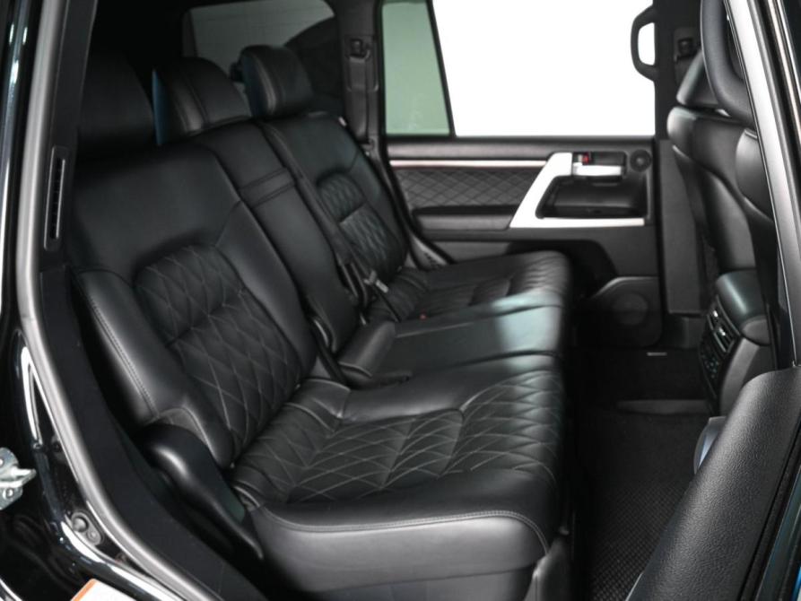 Toyota Land Cruiser 200 Series Рестайлинг 2 Ростов-на-Дону  - изображение 7