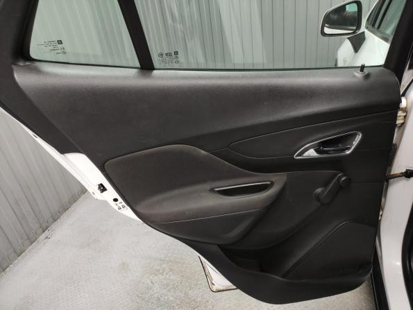 Opel Mokka I с пробегом 2013 года, цена 896 000 рублей, 147000 км, внедорожник, Автокод Объявления