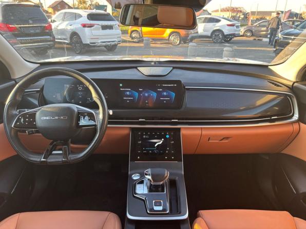 BAIC X75 с пробегом 2024 года, цена 1 855 000 рублей, 57549 км, внедорожник, Автокод Объявления