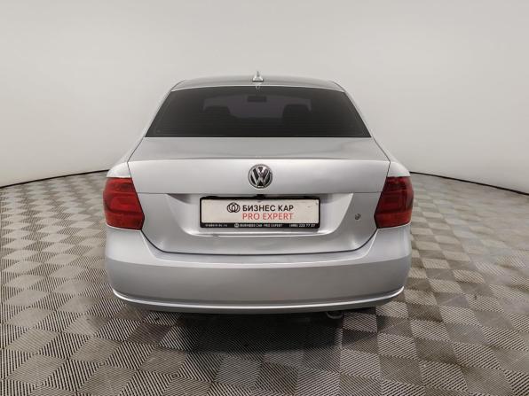 Volkswagen Polo V с пробегом 2011 года, цена 449 000 рублей, 327948 км, седан, Автокод Объявления