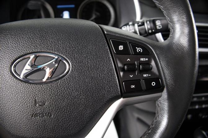 Hyundai Tucson III Рестайлинг с пробегом 2019 года, цена 2 159 000 рублей, 172000 км, внедорожник, Автокод Объявления