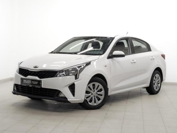 Kia Rio IV Рестайлинг с пробегом 2021 года, цена 1 640 000 рублей, 57227 км, седан, Автокод Объявления