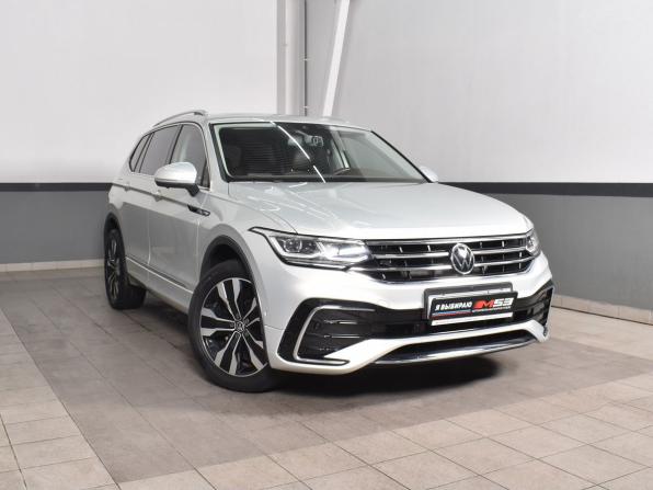 Volkswagen Tiguan II Рестайлинг (China Market) с пробегом 2021 года, цена 4 199 995 рублей, 42764 км, внедорожник, Автокод Объявления